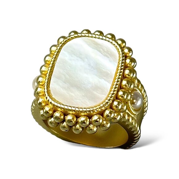 NEW!! SATIN GOLD RING WITH MOTHER OF PEARL (FAUX) CENTER STONE - Picture 1 of 2